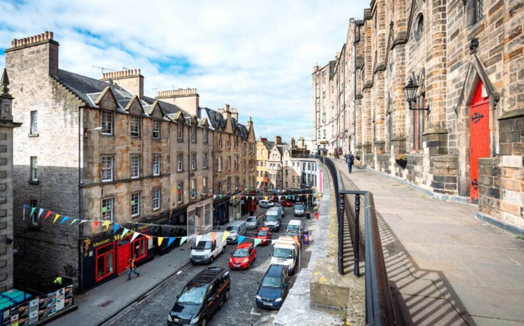 12 Best Things To Do In Edinburgh, Scotland