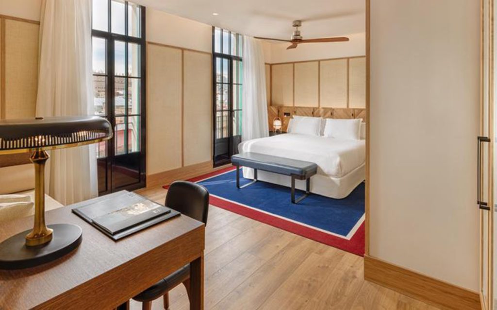 Mid-Range Hotels in Barcelona: The H10 Madison Hotel